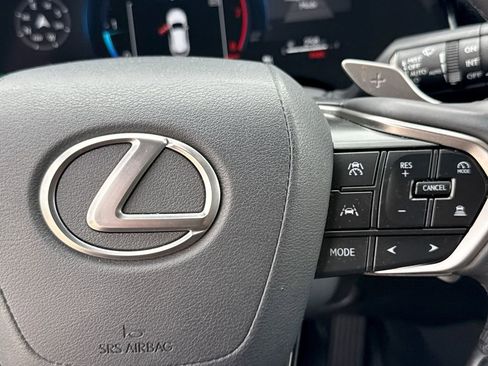 Used 2025 Lexus RX 350 Premium w/ Accessory Package (Z1) FWD image 27
