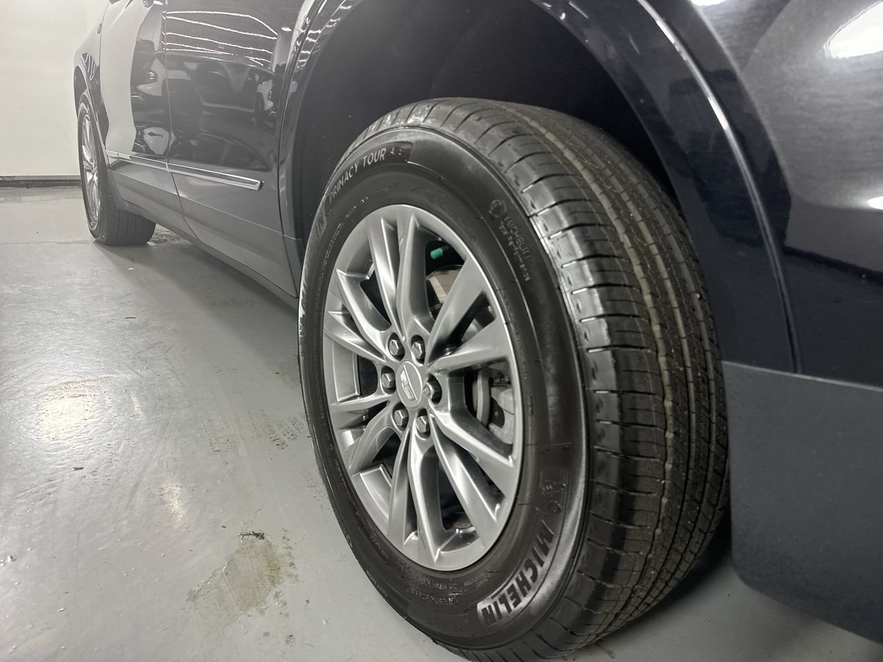 Used 2021 Cadillac XT5 Premium Luxury AWD/4WD image 8