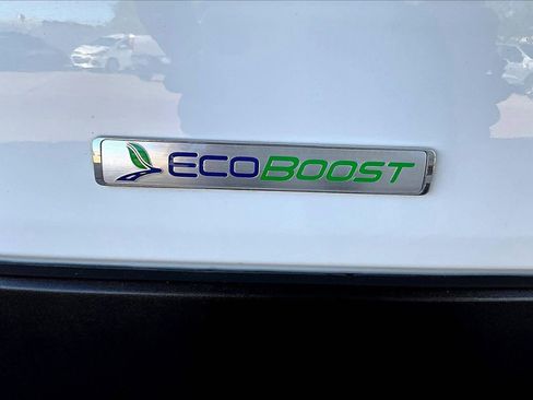 Used 2023 Ford Transit 350 XLT image 7