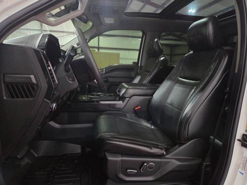 Used 2019 Ford F250 Lariat w/ Lariat Ultimate Package image 69