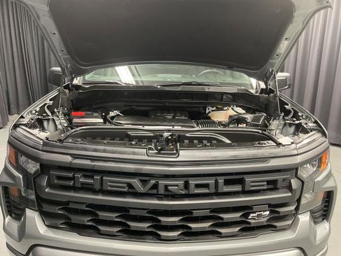 Used 2025 Chevrolet Silverado 1500 Custom w/ Turbomax Blackout Package AWD/4WD image 16