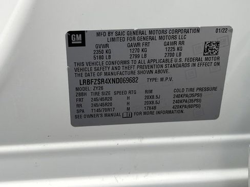 Used 2022 Buick Envision Avenir w/ Technology Package II image 19