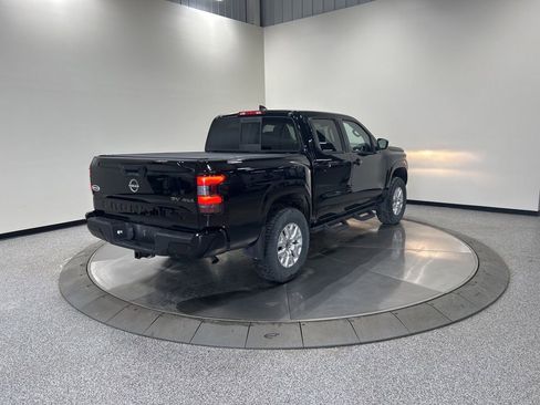 Used 2022 Nissan Frontier SV image 6