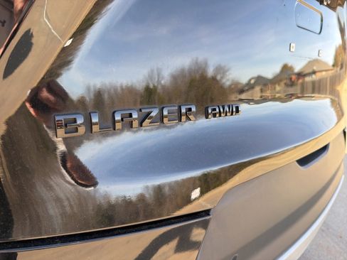 Used 2023 Chevrolet Blazer LT w/ Midnight/Sport Edition image 16