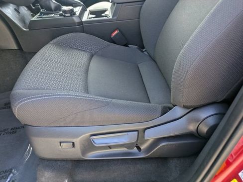 Used 2025 Toyota 4Runner SR5 AWD/4WD image 19