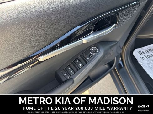 Used 2026 Kia Seltos S AWD/4WD image 13