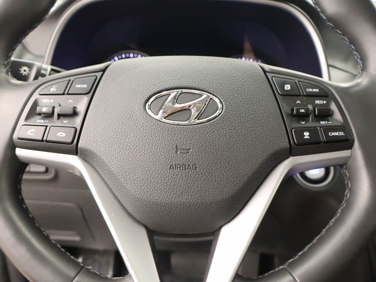 Used 2021 Hyundai Tucson Ultimate w/ Cargo Package FWD image 14