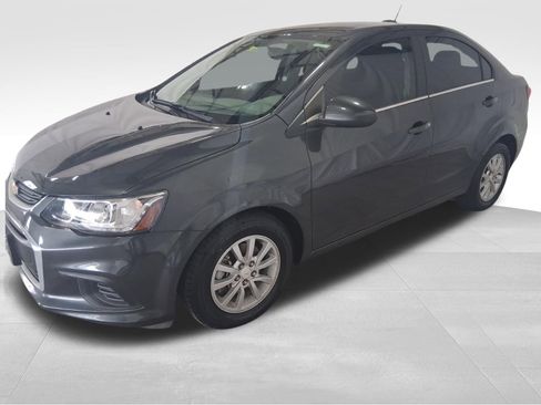 Used 2020 Chevrolet Sonic LT FWD image 1