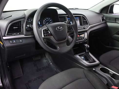 Used 2018 Hyundai Elantra SEL FWD image 11