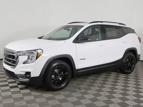 Used 2023 GMC Terrain AT4 w/ Infotainment Package II AWD/4WD image 10