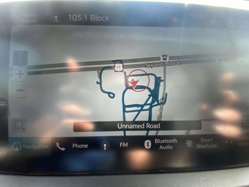 Used 2025 Honda Pilot Touring image 27