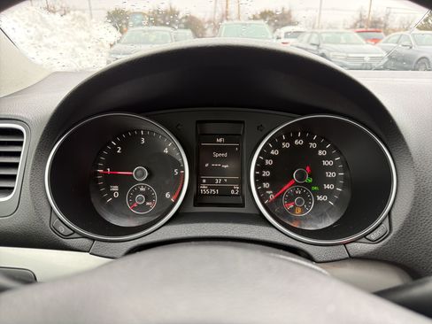 Used 2011 Volkswagen Golf TDI image 17