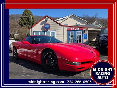 Used 2000 Chevrolet Corvette Coupe w/ Roof Pkg