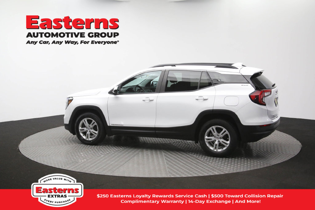 Used 2023 GMC Terrain SLE w/ Driver Convenience Package AWD/4WD image 65
