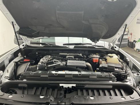 Certified 2024 Chevrolet Silverado 2500 ZR2 w/ Technology Package image 34