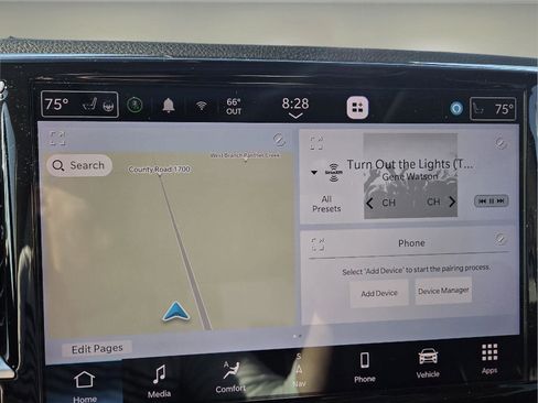 Used 2022 Chrysler Pacifica Limited image 17