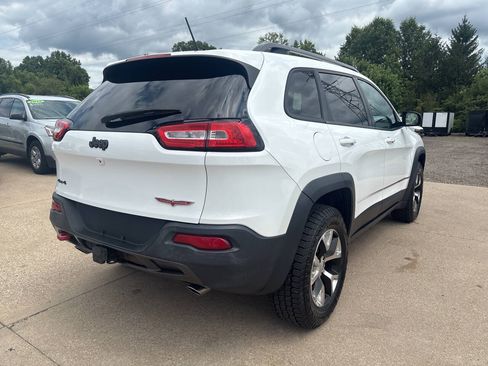 Used 2014 Jeep Cherokee Trailhawk w/ Comfort/Convenience Group AWD/4WD image 4