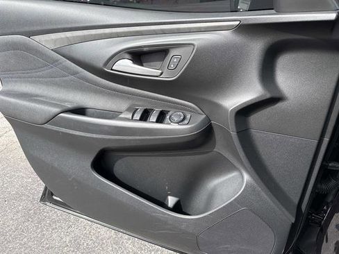 Used 2026 Buick Envista Sport Touring w/ Convenience I Package image 12