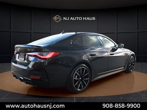 Used 2022 BMW M440i xDrive Gran Coupe w/ Premium Package image 8