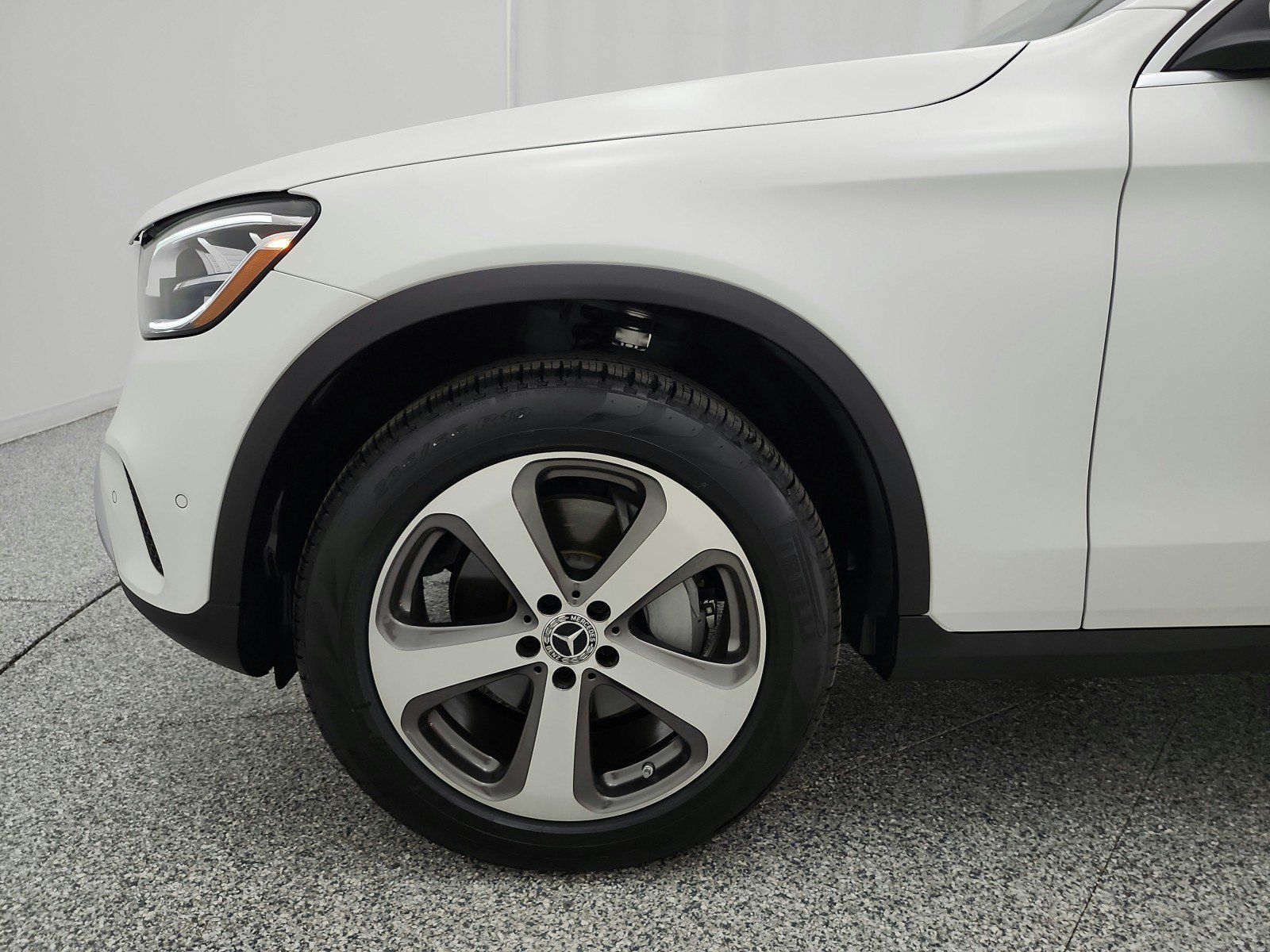 Used 2022 Mercedes-Benz GLC 300 image 17
