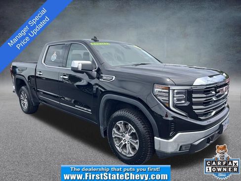 Used 2025 GMC Sierra 1500 SLT AWD/4WD image 1