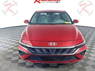 Used 2024 Hyundai Elantra SEL video 2