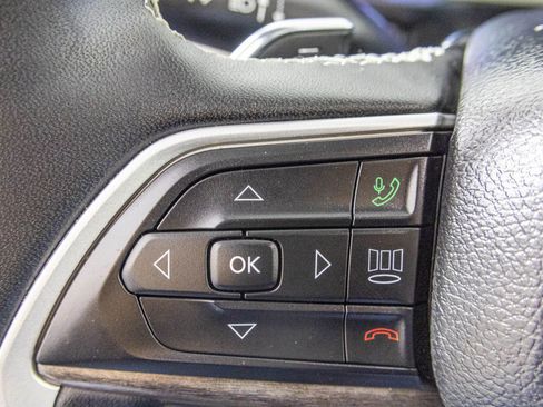 Used 2022 Jeep Grand Cherokee Limited 4xe w/ Luxury Tech Group II image 35