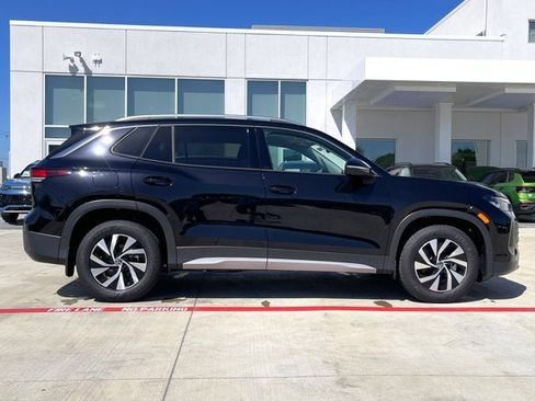 New 2025 Volkswagen Tiguan S image 9