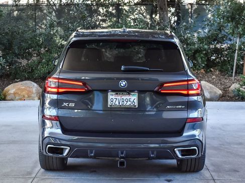 Used 2022 BMW X5 xDrive45e w/ M Sport Package image 5