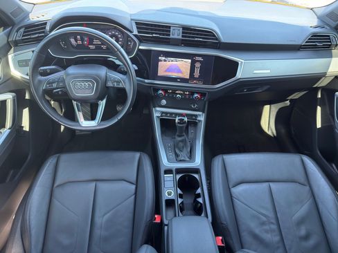 Used 2020 Audi Q3 2.0T Premium Plus w/ Premium Plus Package AWD/4WD image 19