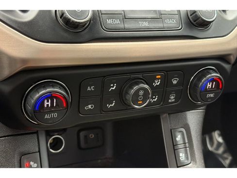 Used 2019 GMC Acadia Denali w/ Technology Package image 24