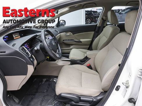 Used 2015 Honda Civic SE image 13