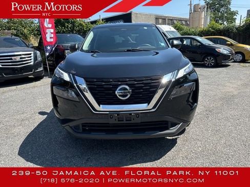 Used 2021 Nissan Rogue S image 2