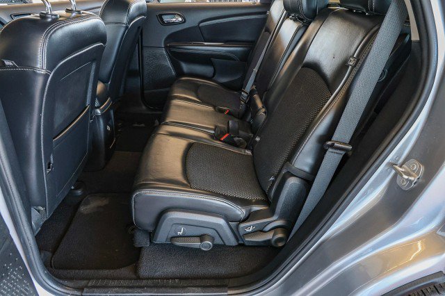 Used 2017 Dodge Journey Crossroad FWD image 24