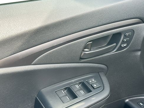 Used 2022 Honda Passport EX-L image 17