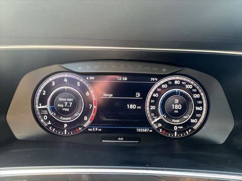 Used 2019 Volkswagen Tiguan SEL AWD/4WD image 15