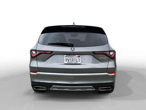 Used 2025 Acura MDX FWD w/ Technology Package image 4