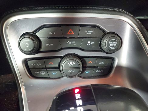 Used 2020 Dodge Challenger R/T w/ Blacktop Package image 20