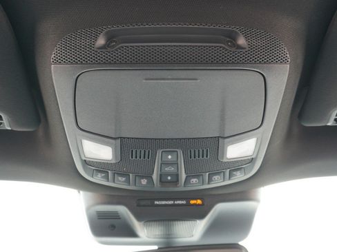 Used 2024 Ford Expedition Platinum AWD/4WD image 28