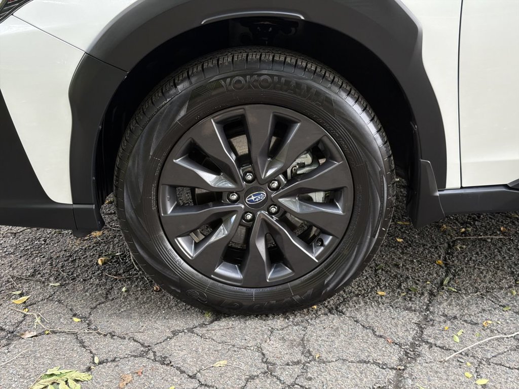 Certified 2025 Subaru Outback Onyx Edition AWD/4WD image 10