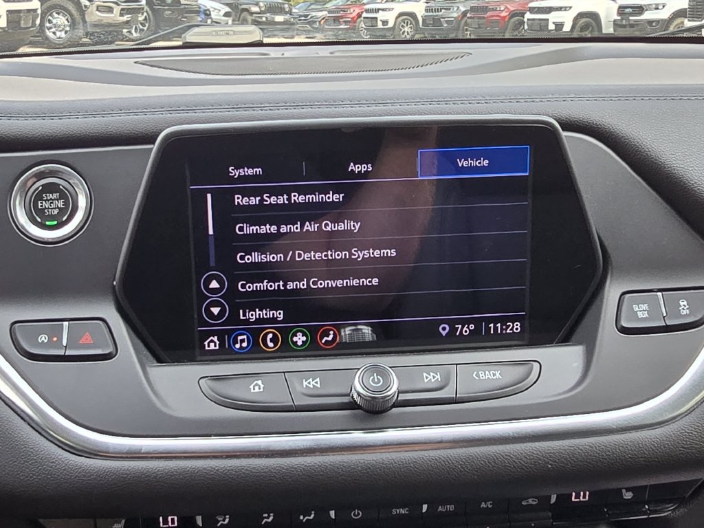 Used 2022 Chevrolet Blazer LT AWD/4WD image 30