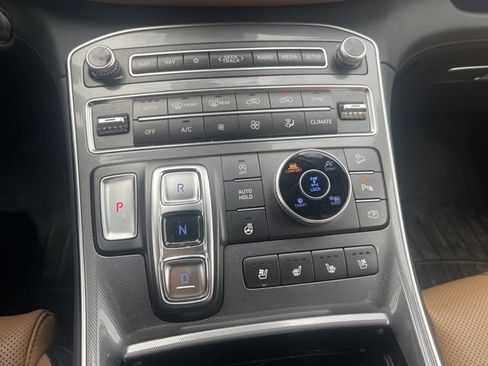 Used 2023 Hyundai Santa Fe Calligraphy image 16