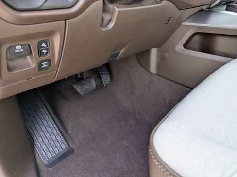 New 2026 RAM 1500 Laramie RWD image 13