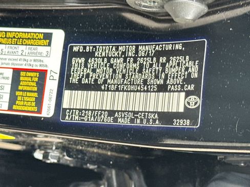 Used 2017 Toyota Camry SE w/ Moonroof Package FWD image 45