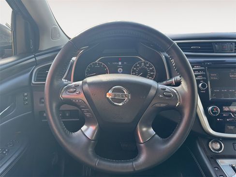 Used 2019 Nissan Murano Platinum w/ Cargo Package image 12