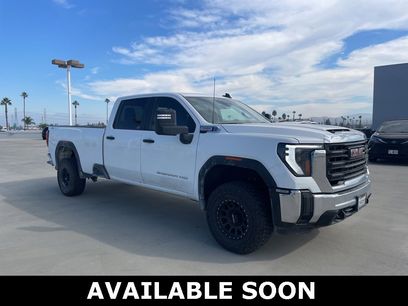 Used 2024 GMC Sierra 2500 Pro w/ 1SA Pro Safety Plus Package