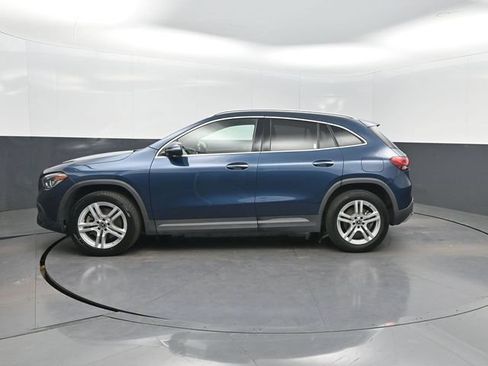 Used 2023 Mercedes-Benz GLA 250 4MATIC w/ Premium Package image 3