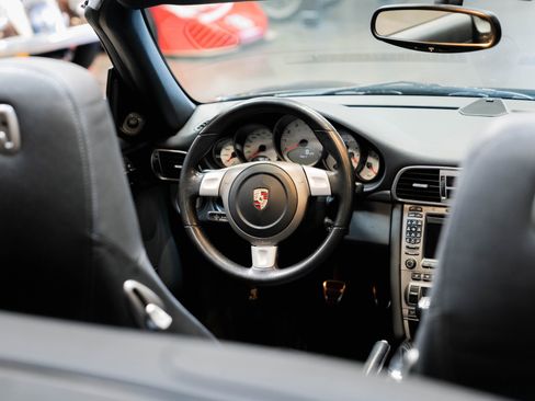 Used 2008 Porsche 911 Carrera S image 40