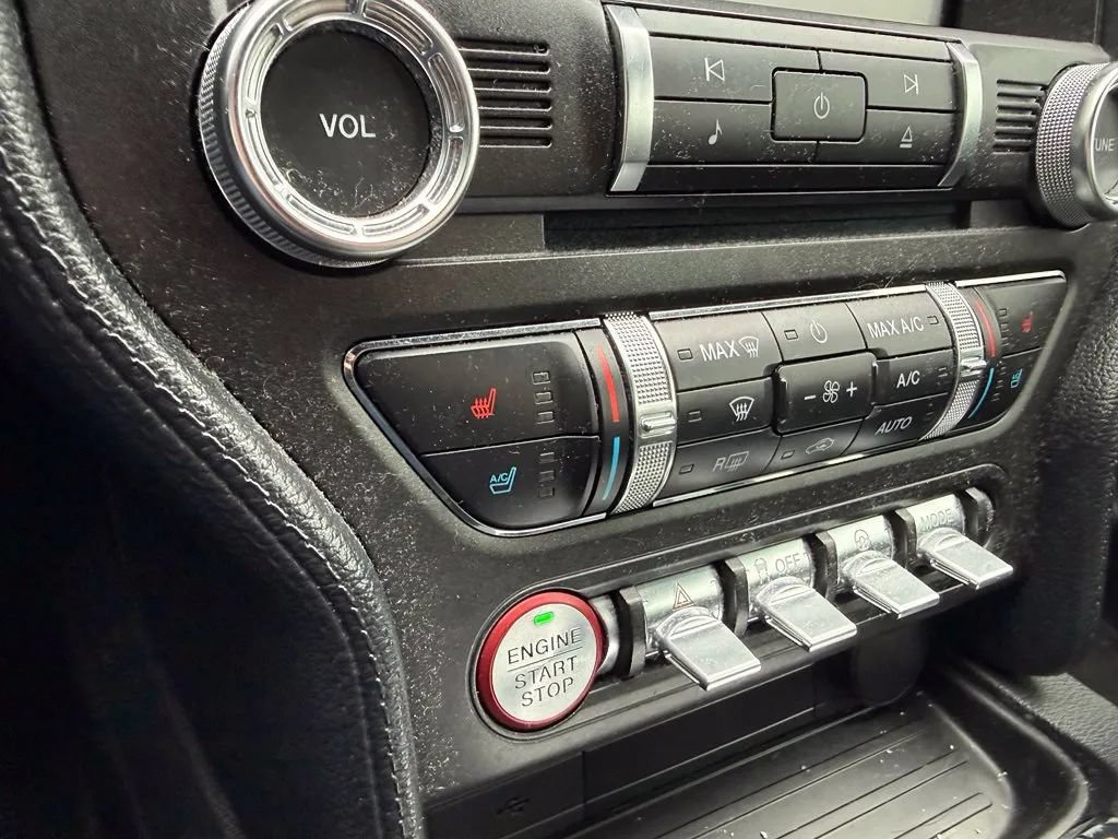 Used 2018 Ford Mustang Premium w/ Carbon Sport Interior Package RWD image 18