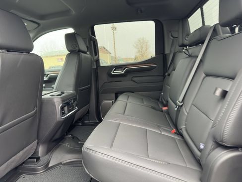 New 2026 GMC Sierra 1500 Denali AWD/4WD image 18